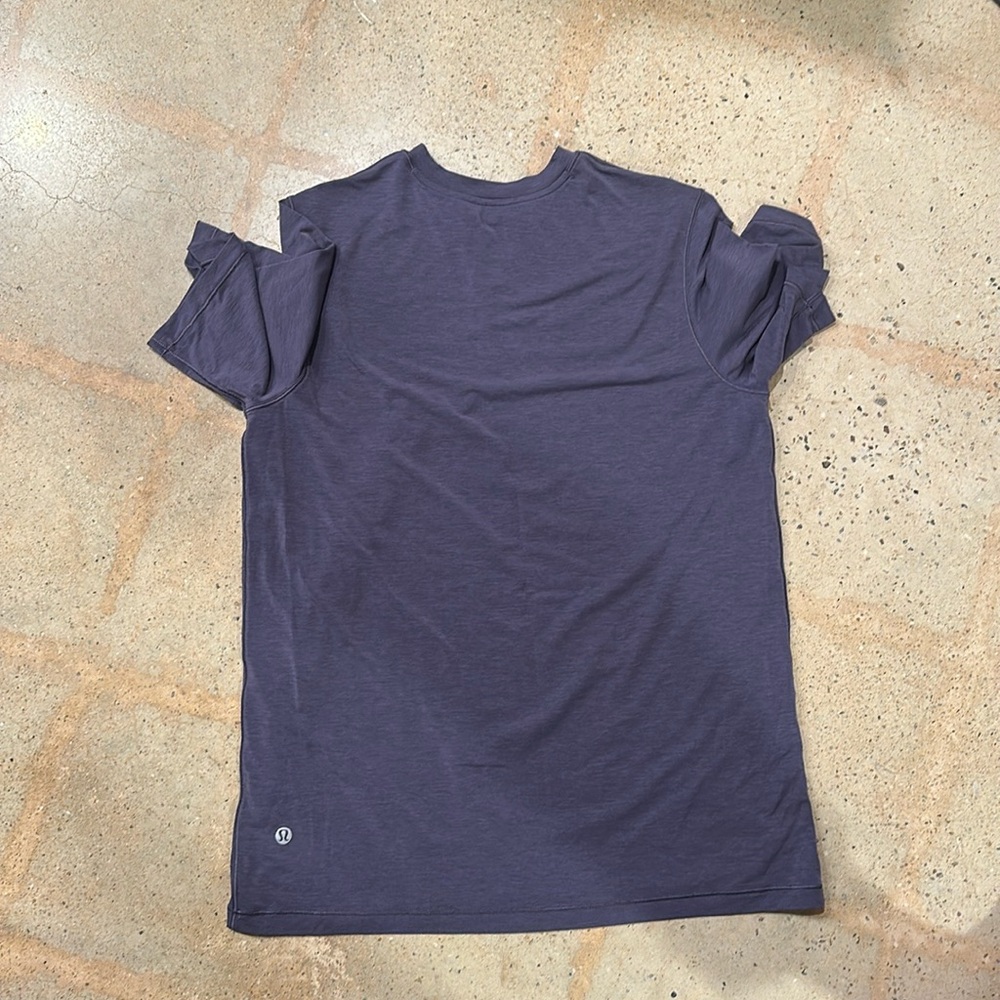 Lululemon Jersey Training Short-Sleeve Shirt size 2, purple